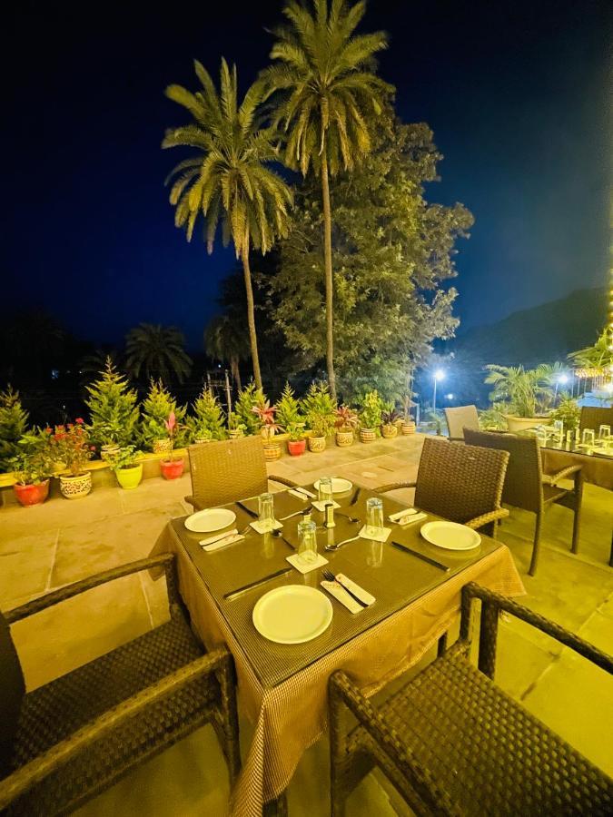 Hotel Rock Regency Mount Abu - A Boutique Rodetel エクステリア 写真